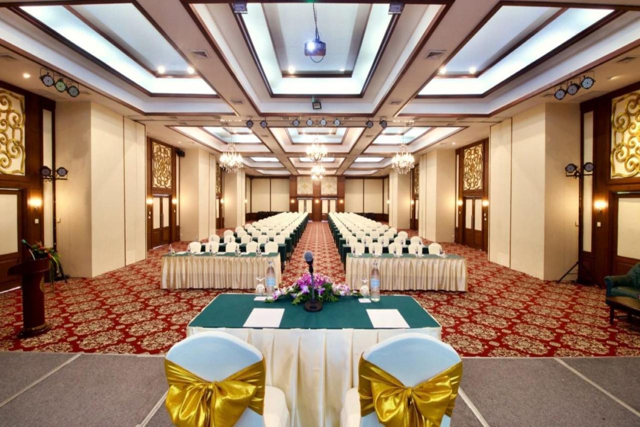 Phuket Orchid Resort&Spa - SHA Extra Plus Karon Exterior foto