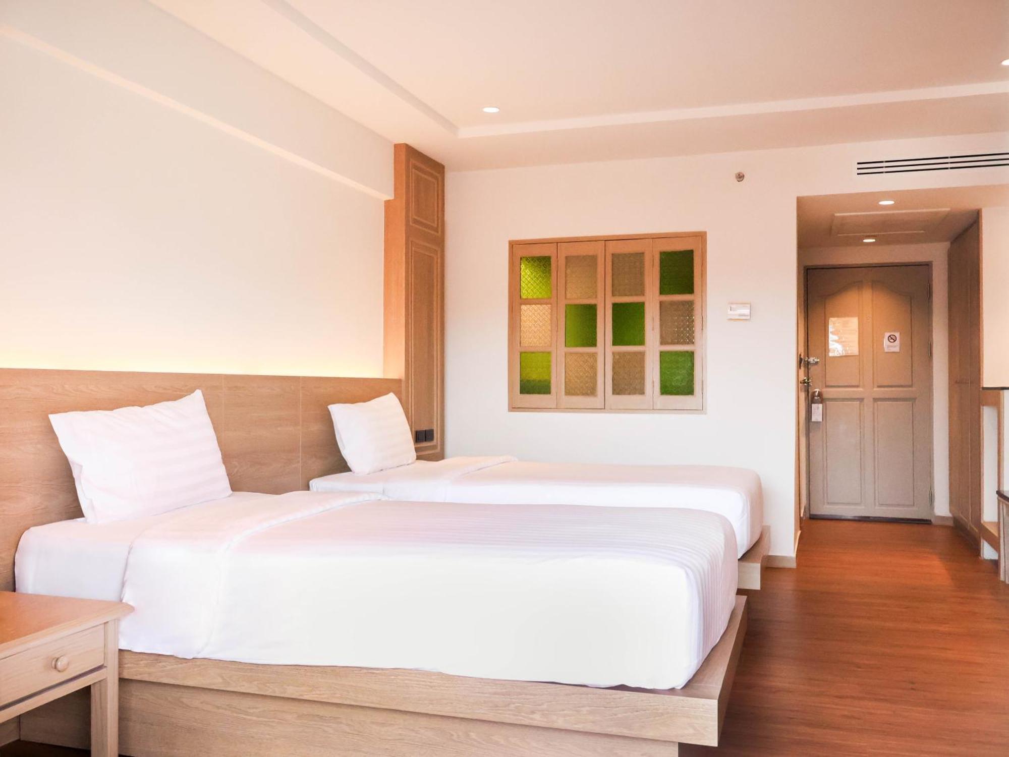 Phuket Orchid Resort&Spa - SHA Extra Plus Karon Exterior foto